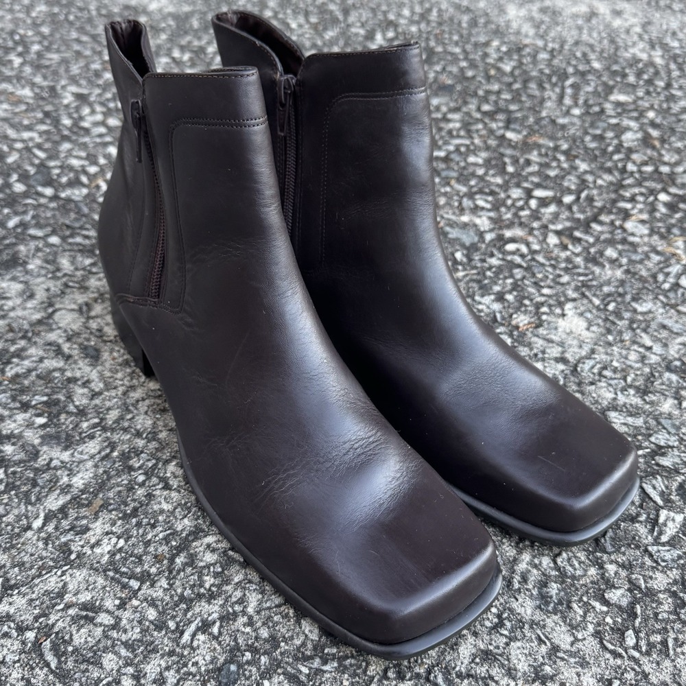Bruno Valenti Romy Ankle Boot Women's 11 Brown Leather Square Toe Block Heel
